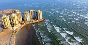 Crescent Bay Project - Karachi