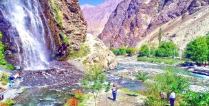 Manthokha Waterfall - Kharmang Valley